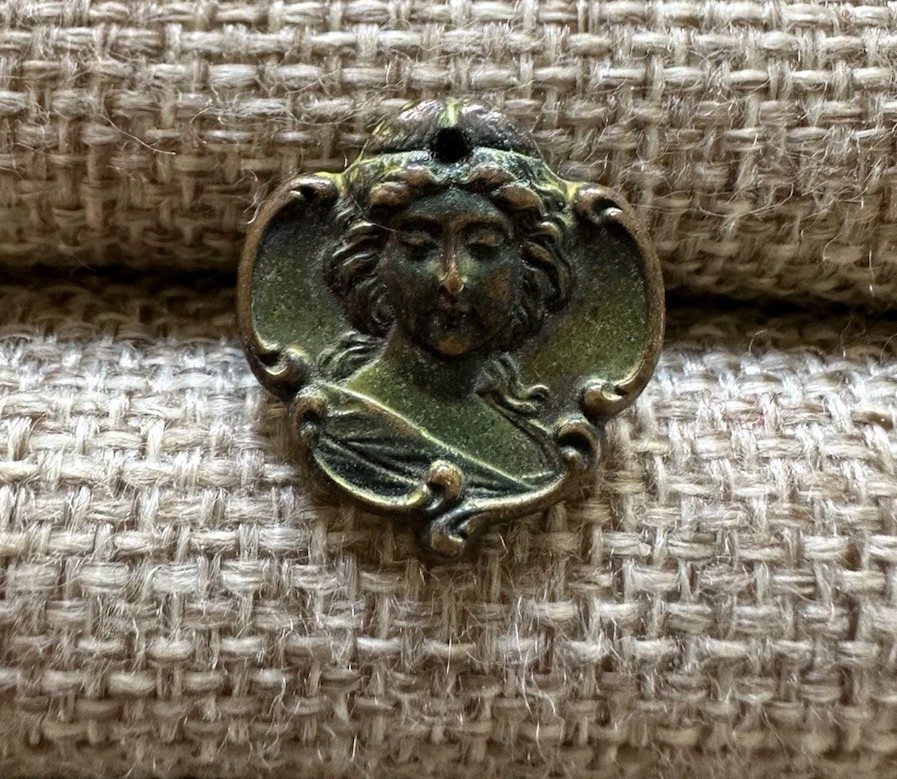 Antique Art Nouveau Face of A Lady Brooch Pin Portrait Brooch C Clasp