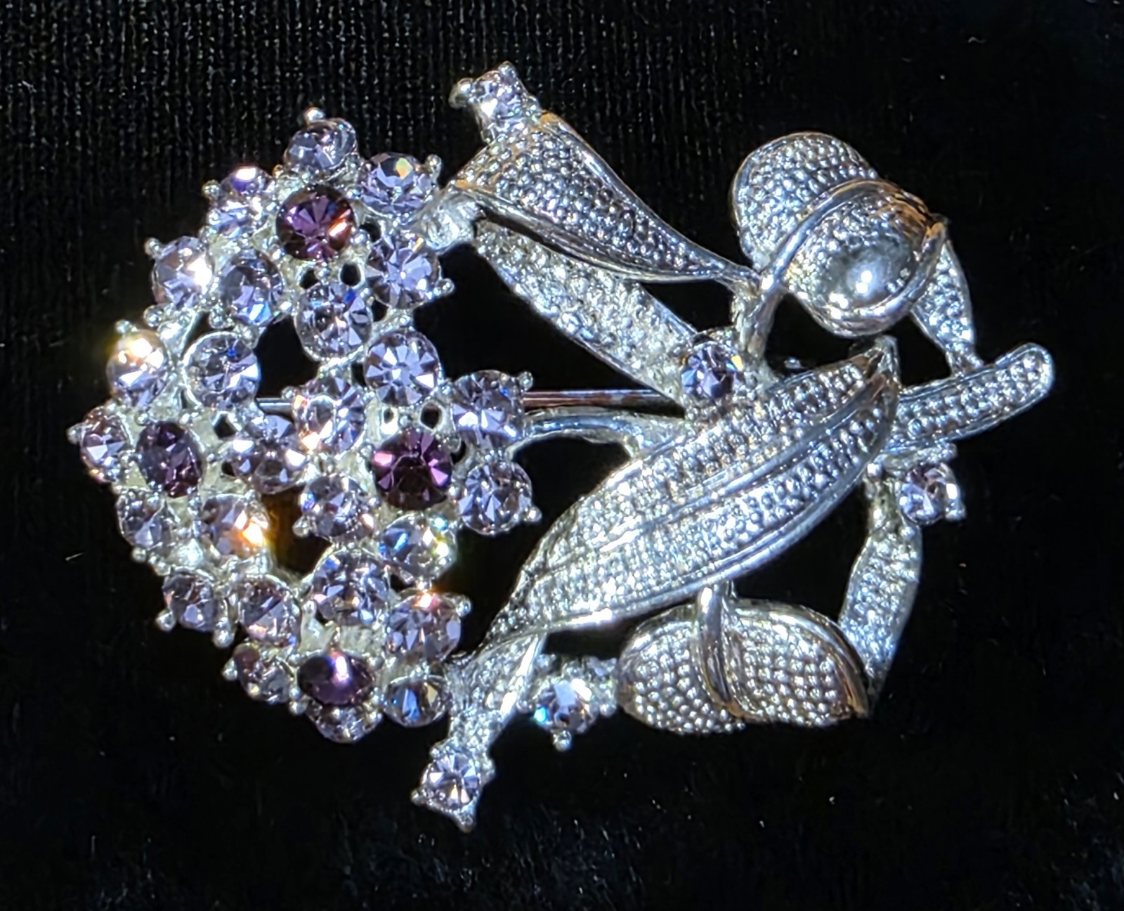 Vintage Amethyst & Lavender Floral Brooch 2.25* Prong-set