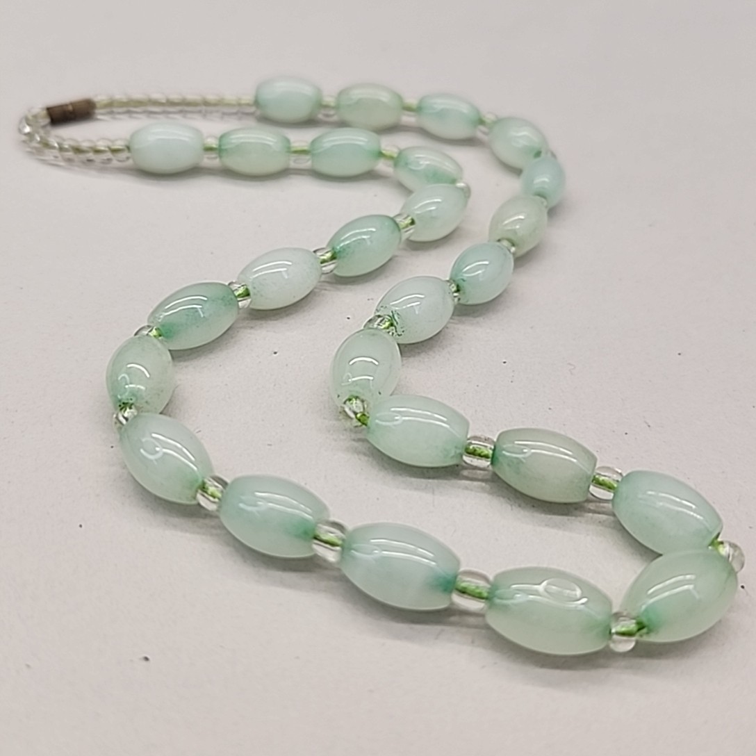 Vintage Chinese Glass Beaded Necklace 7mm Oval 17.5″