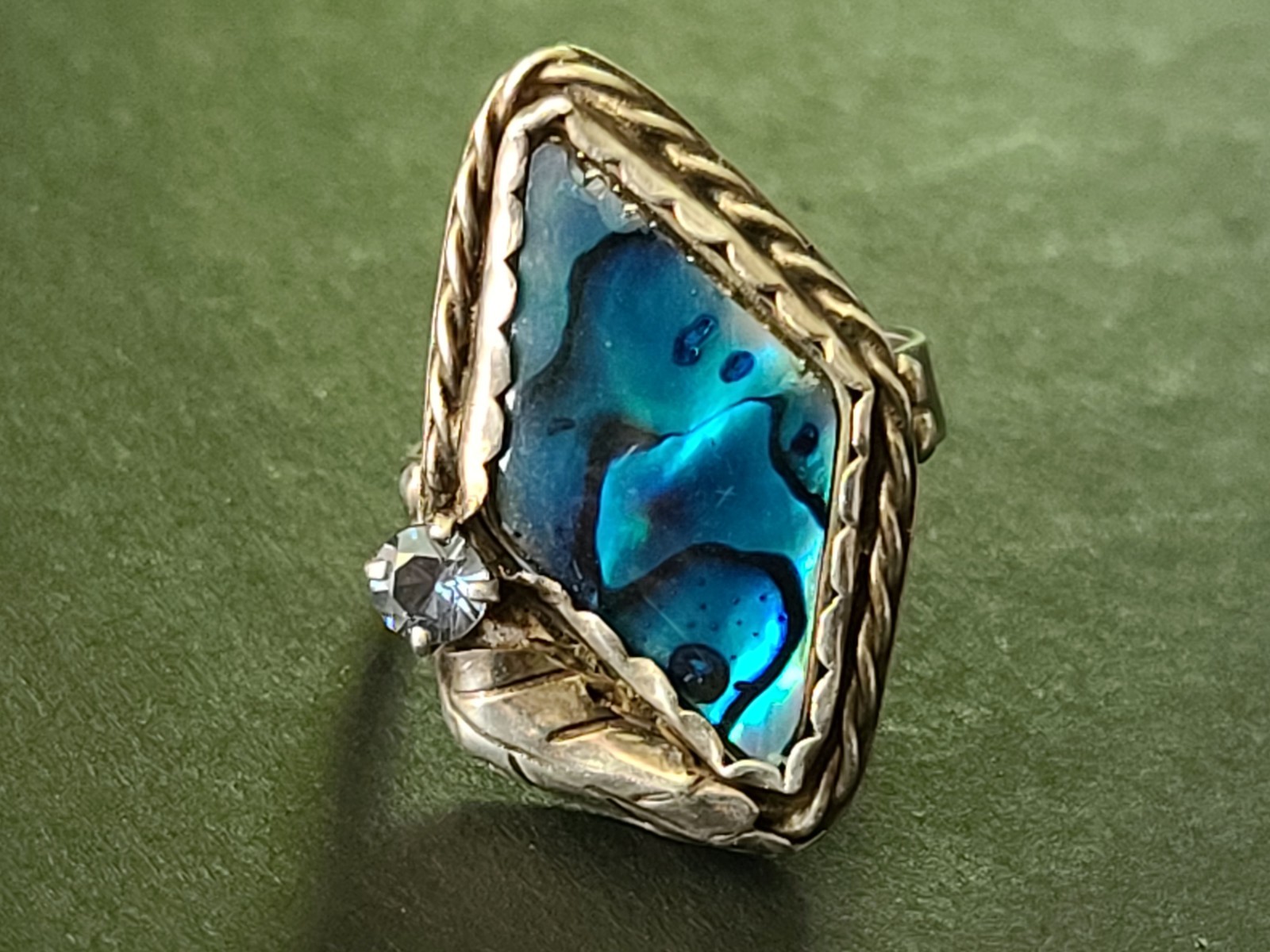 Vintage Paua Shell & Sterling Silver Ring Size 7 Leaf & Blue Rhinestone Accents