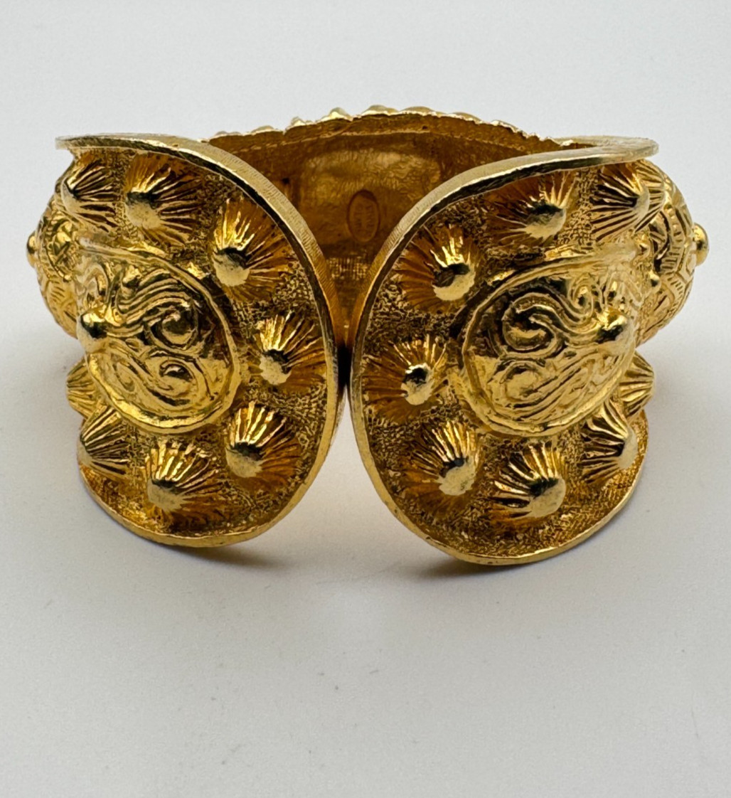 Vintage Kenneth Lane Clamper 1960s Etruscan Bracelet Gold Plated Heavy Cuff KJL