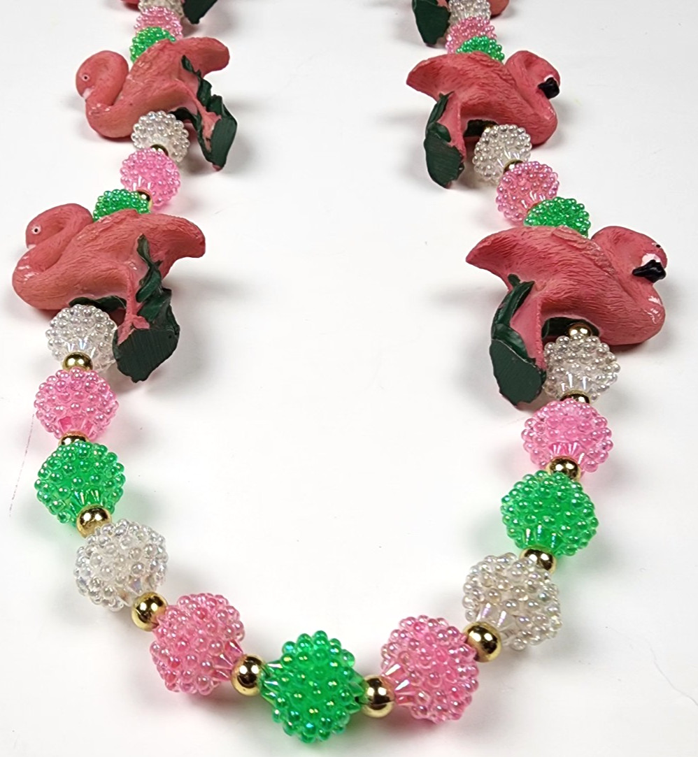 VTG Pastel Resin POPCORN Beaded Flamingo Necklace Pink Green FUN witty Wear