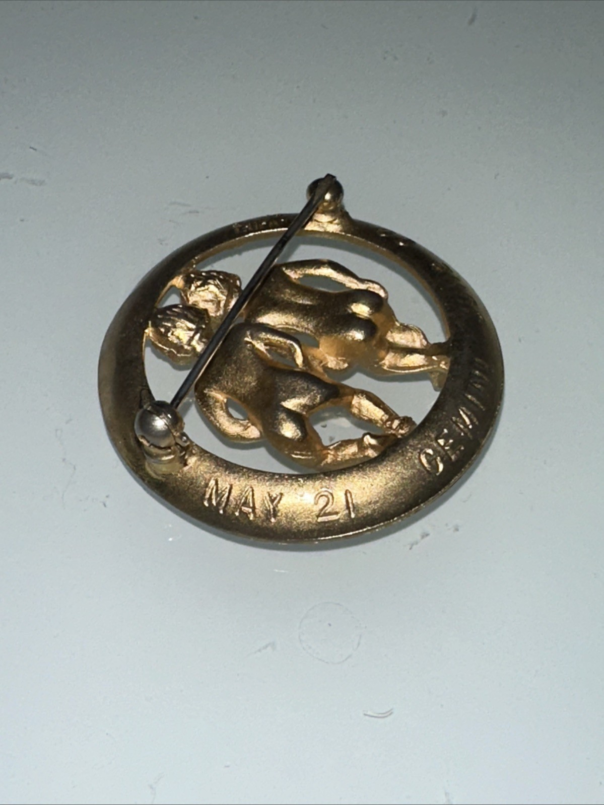 Crown Trifari Gemini Zodiac Brooch Gold Silver Tone May 21 June 20 Astrology