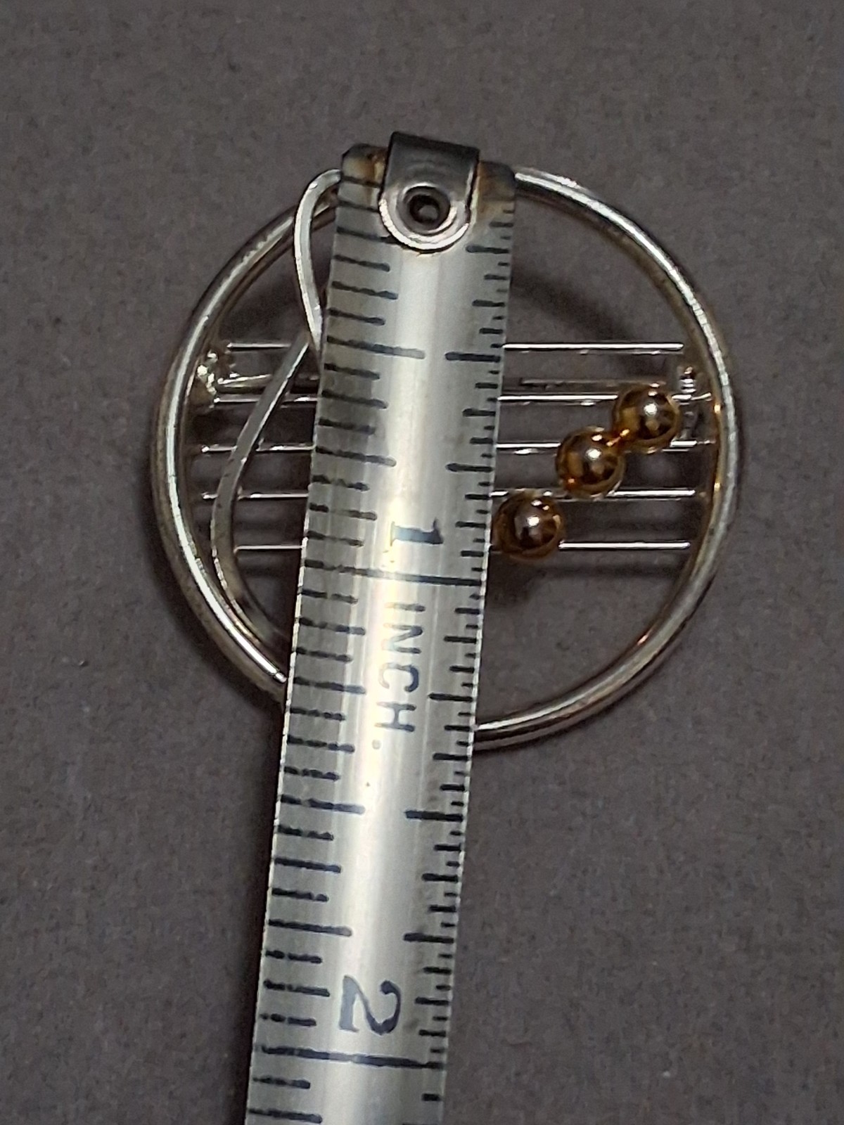 Music treble clef 2 tone brooch, music notes, silver & gold tone, vintage