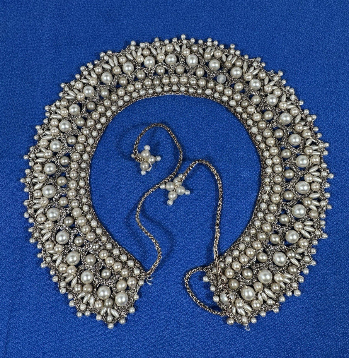 🩶 faux PEARL COLLAR BIB Vintage 1950’s GARFINKLES necklace W/STORE LABEL