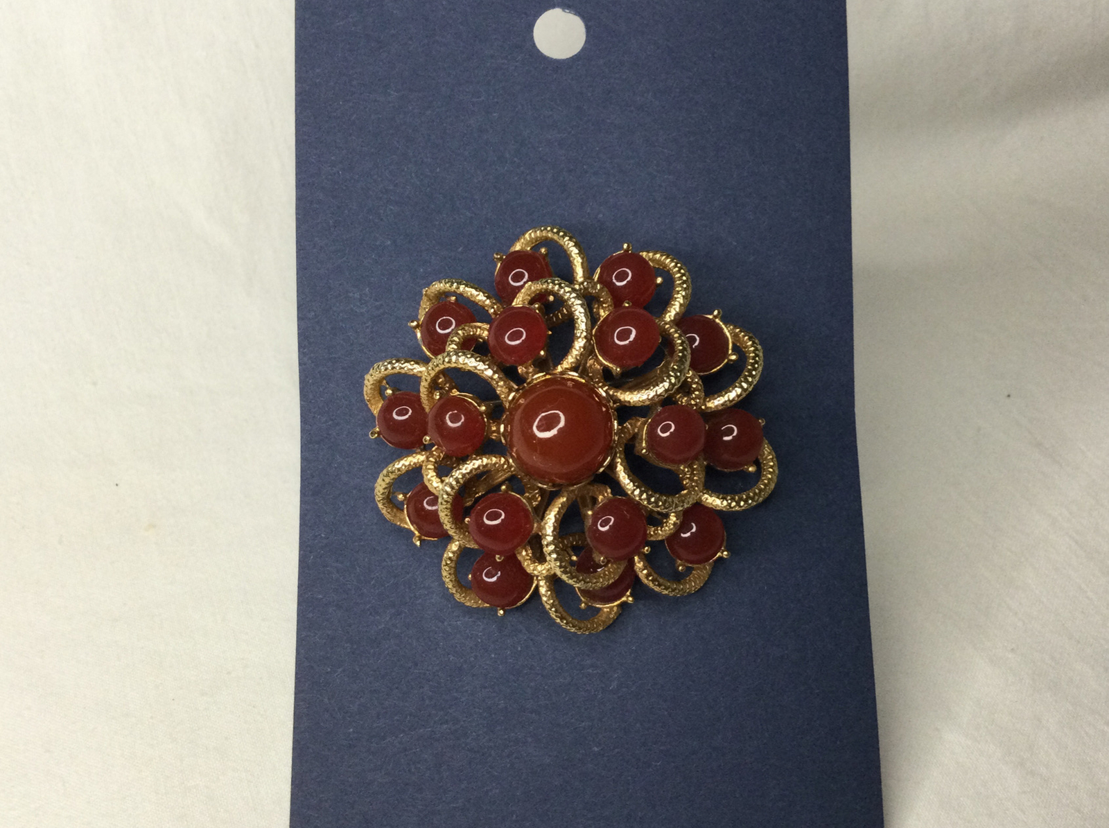 Vintage Sunburst Flower Swirl Brooch Pin Carnelian Goldtone 2” Multi Stone Retro