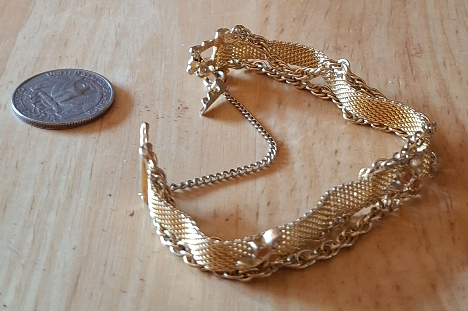 Vintage MCM Jewelry Goldette Gold Tone Mesh & Chain Bracelet – slight damage