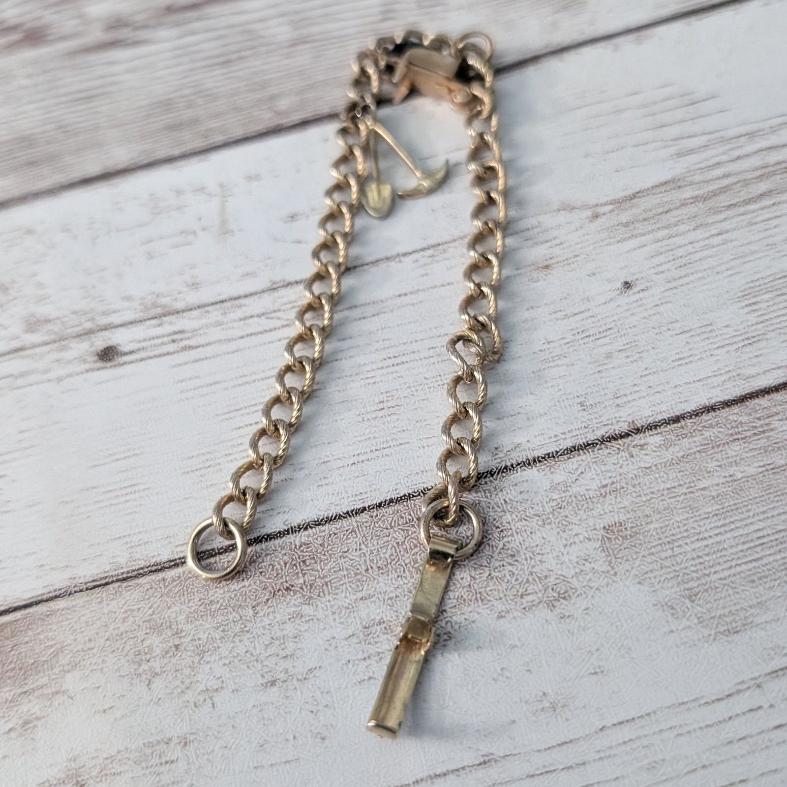 Vintage Bracelet – Gold Tone with Gardening Charms – Tarnished