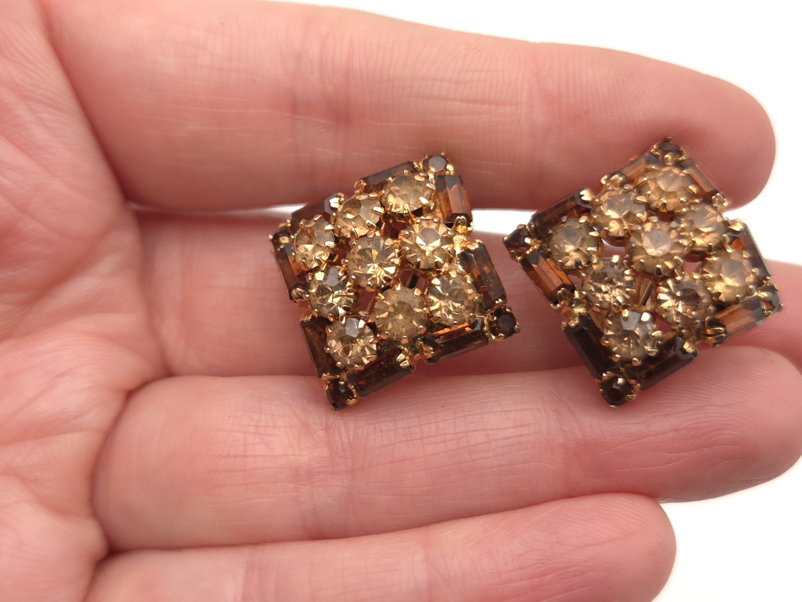 Vintage Hobe Signed Gold Tone Brown Rhinestone Adjustable Clip On Earrings