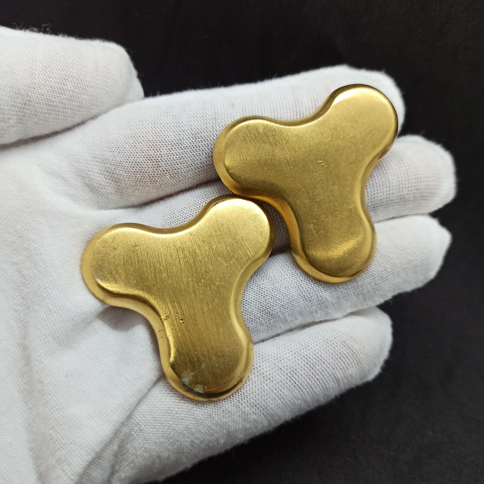Authentic Vintage Signed REVERE Earrings Large Clover Gold Modernist Elegant