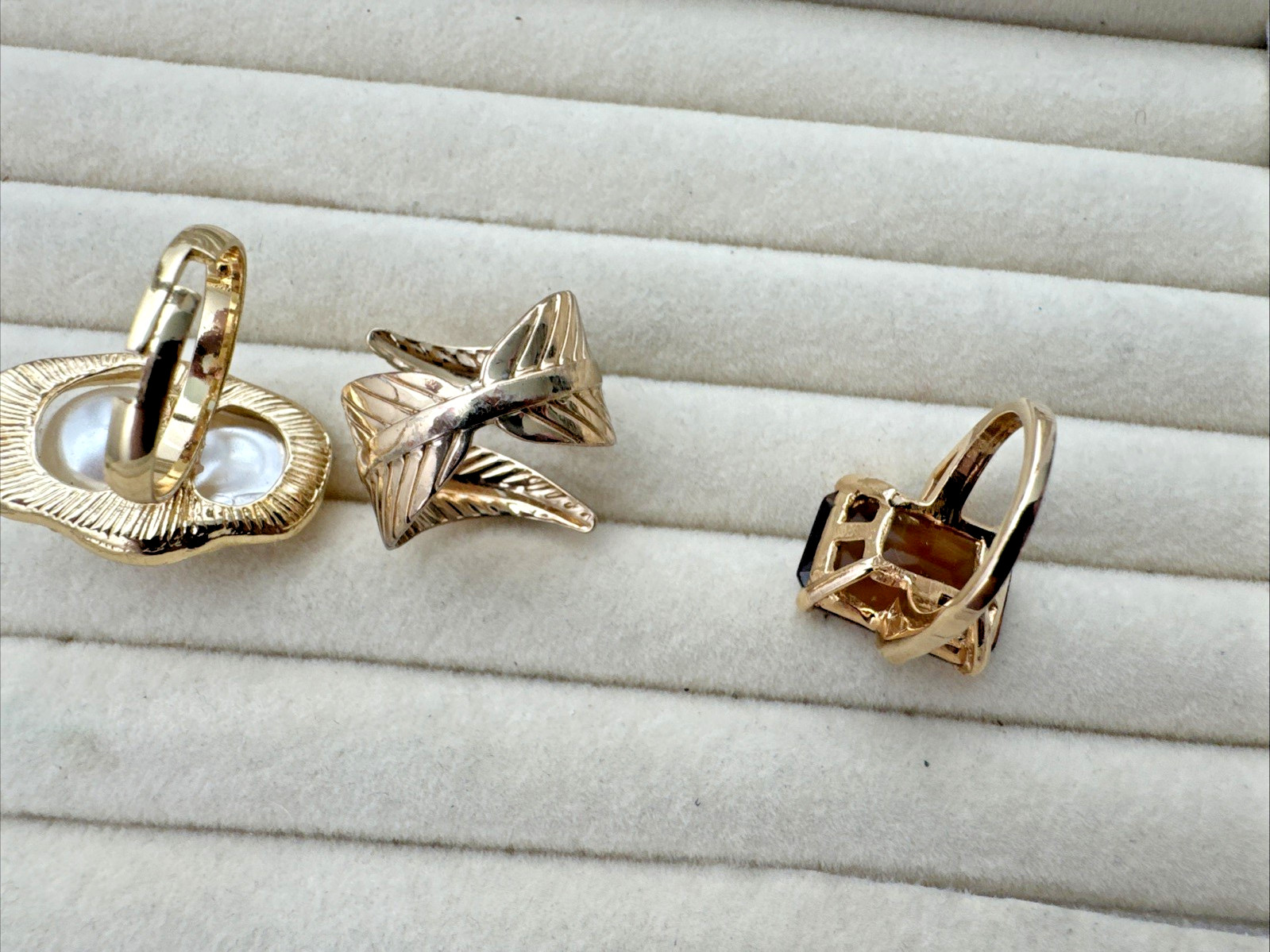 VTG-now Gold BOHO RINGS pearl statement feather Jewelry Lot Chunky 90s 2000s Y2K