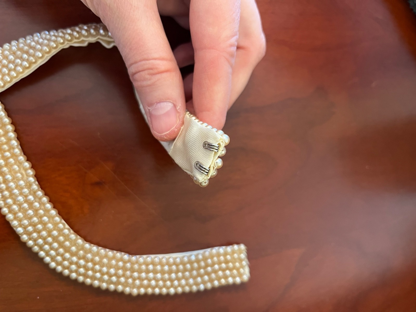 vintage 1930s- 1950s pearl & beaded choker. Excellent condition.