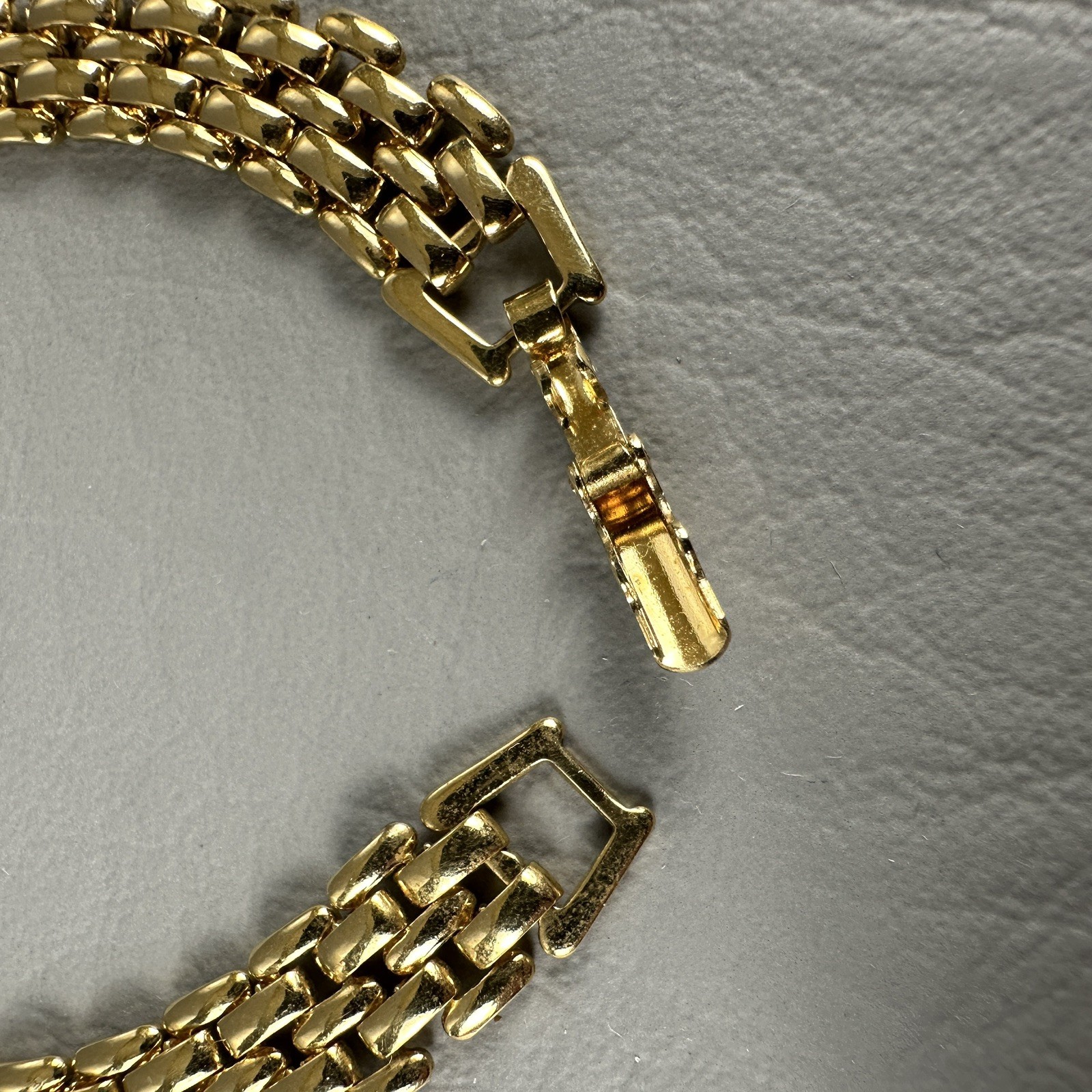 Vintage Mesh Chain Necklace Collar Gold Tone Woven Choker 17″