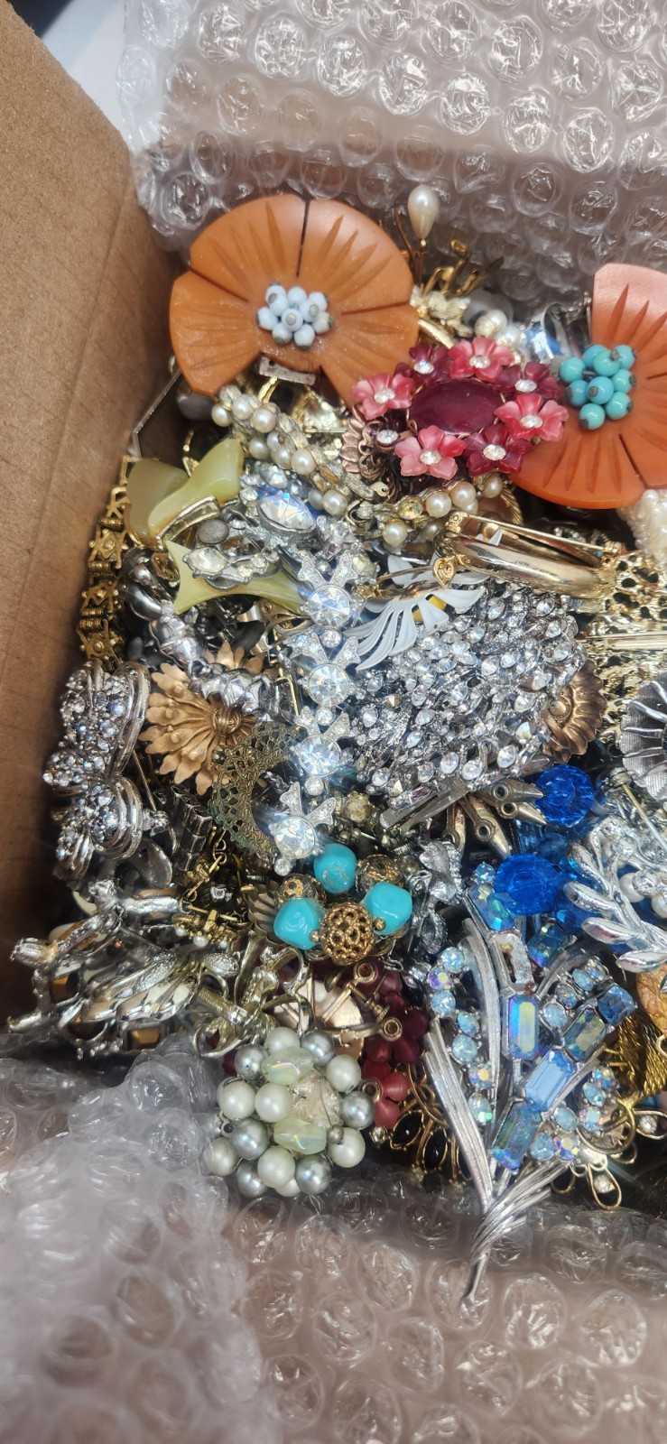 8lbs True Vintage Jewelry Lot Signed Unsigned Repair Wear
