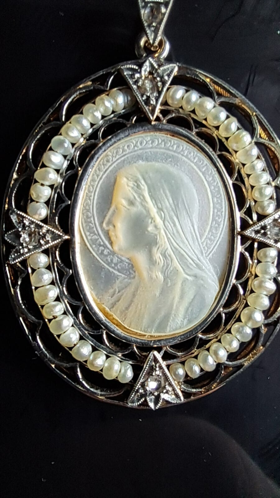 Fine Antique Art Nouveau 18K Gold Mother of Pearl Virgin Mary Pendant Ca 1900