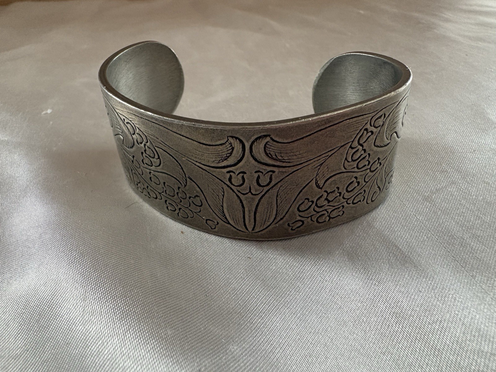 Vintage Flower Salisbury Pewter Cuff Bangle Bracelet Engraved Etched May
