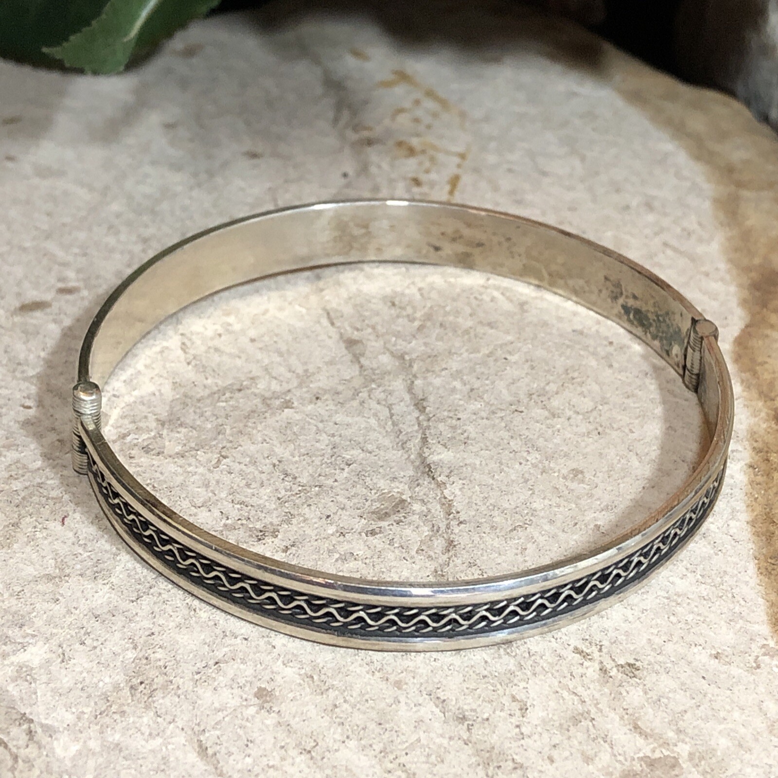 20. Vintage 925 Sterling Patterned Stick Pin Lock Bangle TWO Bracelets 7″-7 1 4″
