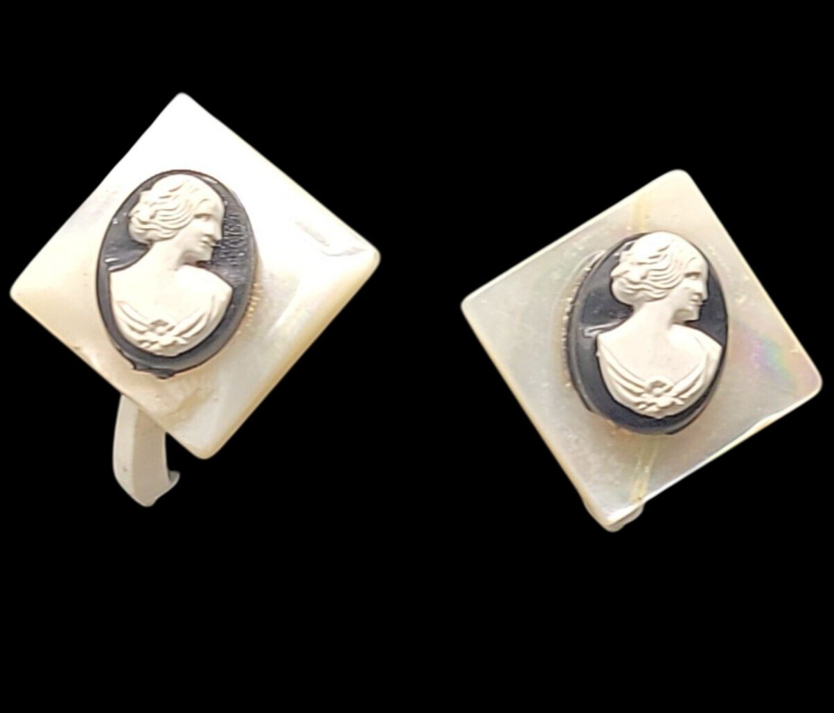 MOP Lucite Cameo Tension Paddle Clip On Earrings Mother Of Pearl Vtg Black White