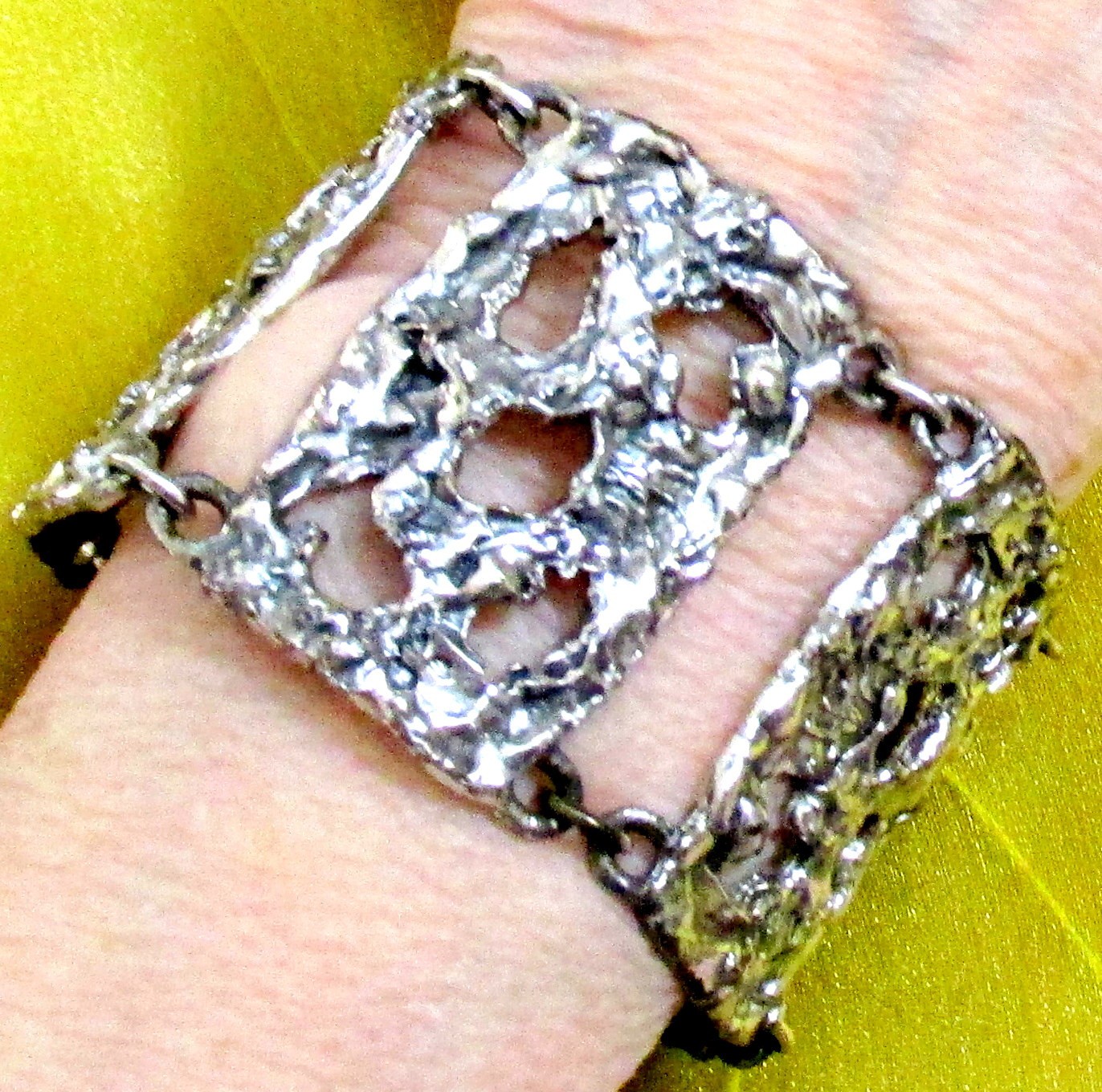 VTG RUNWAY EDGY NAPIER BRUTALIST SILVER BOOK PIECE BRACELET ’72 “MOLTEN METAL”