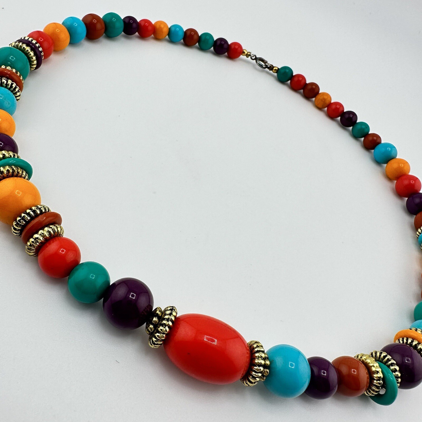 Vintage 1990s Vivid Multicolor Acrylic Bead Gold Tone 19” Necklace