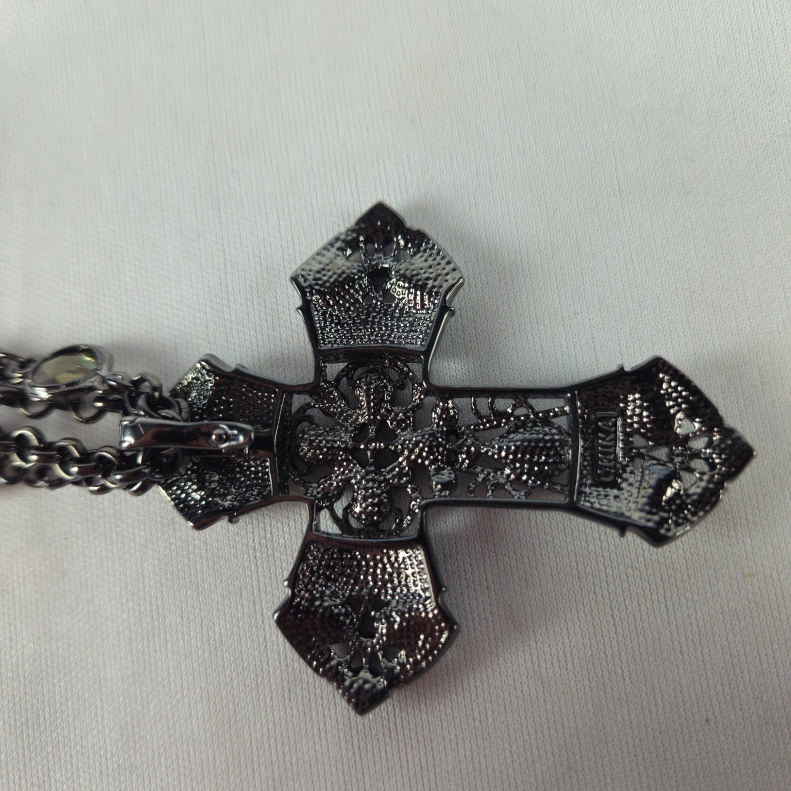 Real Collectibles by Adrienne Purple Crystal Gemstone Cross + 50″ Necklace VTG