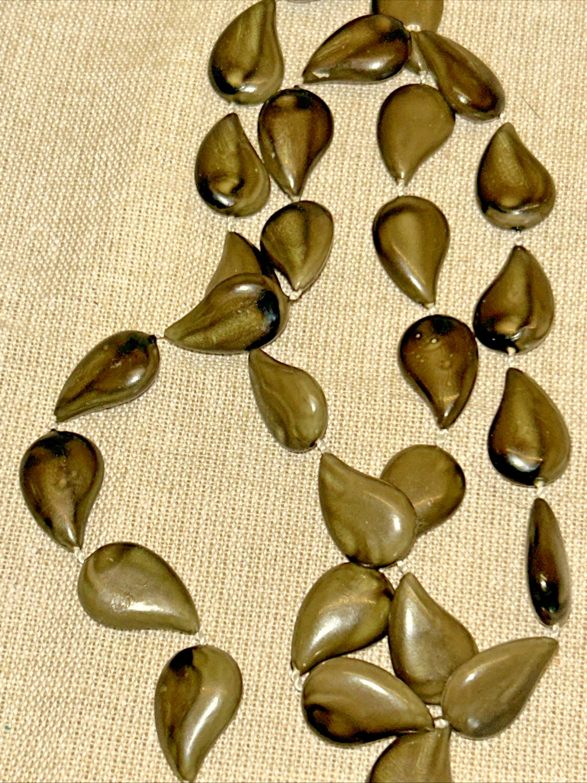 Vintage Faux Stone Teardrop Shaped Bead Necklace Earth Gray Green Black