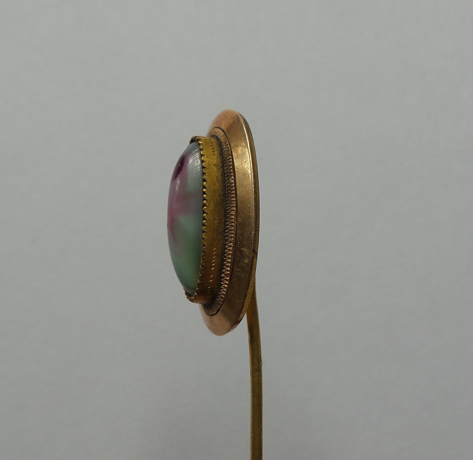 Vintage Estate 9 Karat Yellow Gold Stick Pin
