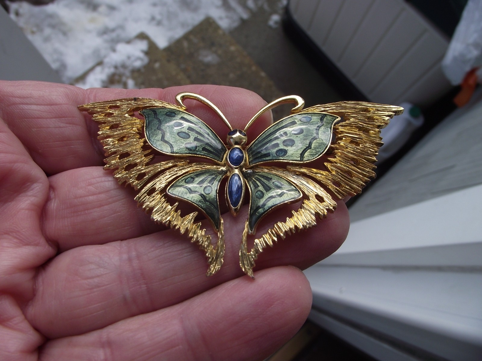A VINTAGE ORENA PARIS GREEN AND BLUE ENAMEL GOLD TONE BUTTERFLY BROOCH FRANCE