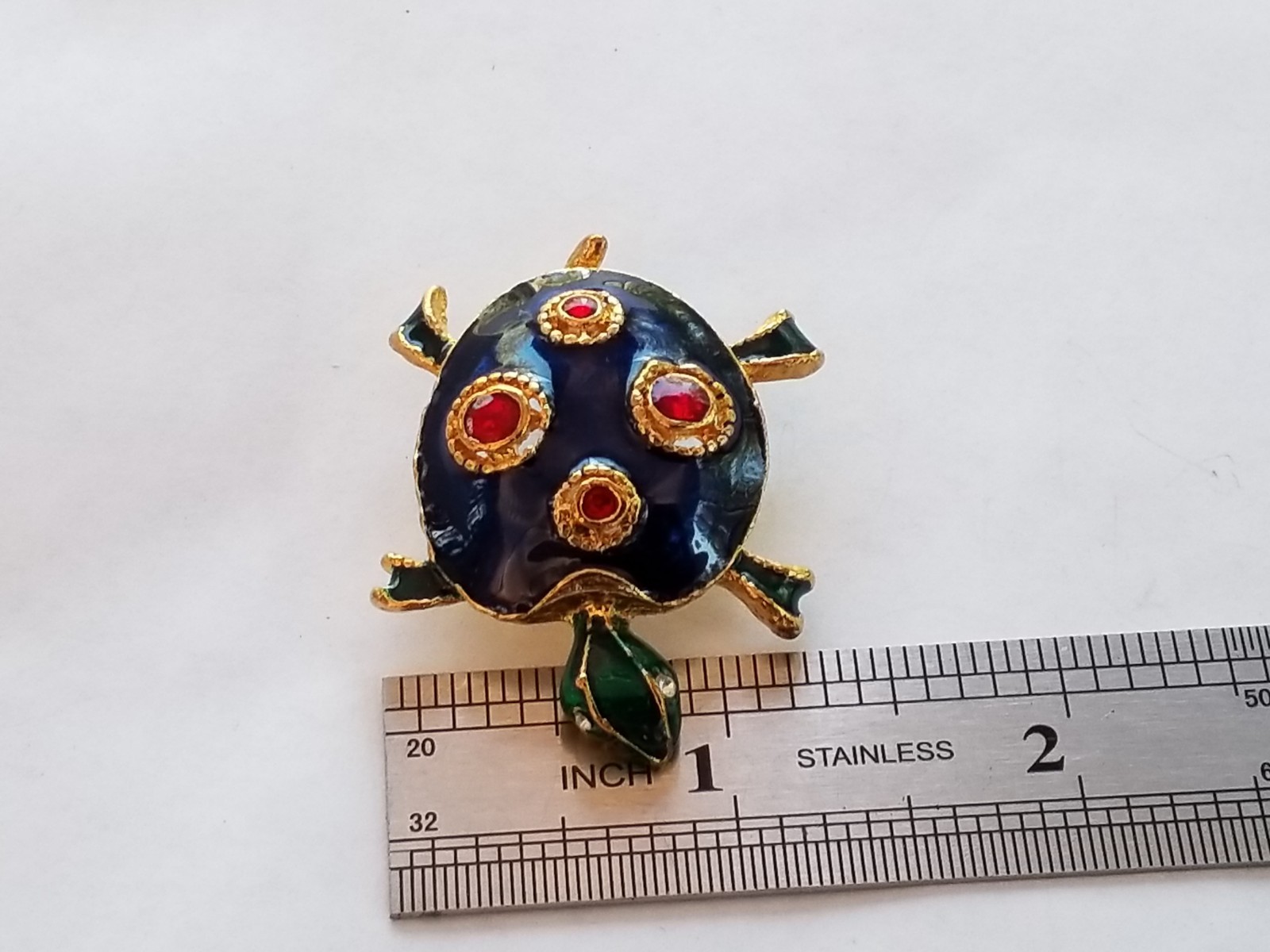 Vintage Turtle Brooch Collectible Cloak Pin Gold Tone Metal Enamel Finish Jewels