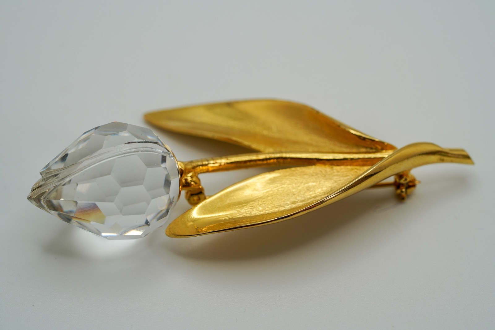 Vintage Gold Tone Rose Flower Faceted Brooch 7.5cm JB45