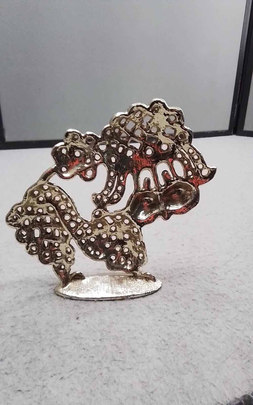 Revere Metal Poodle Dog Earring Holder Gold In Color 4 3/4″ X 5″ Pierced Clip On
