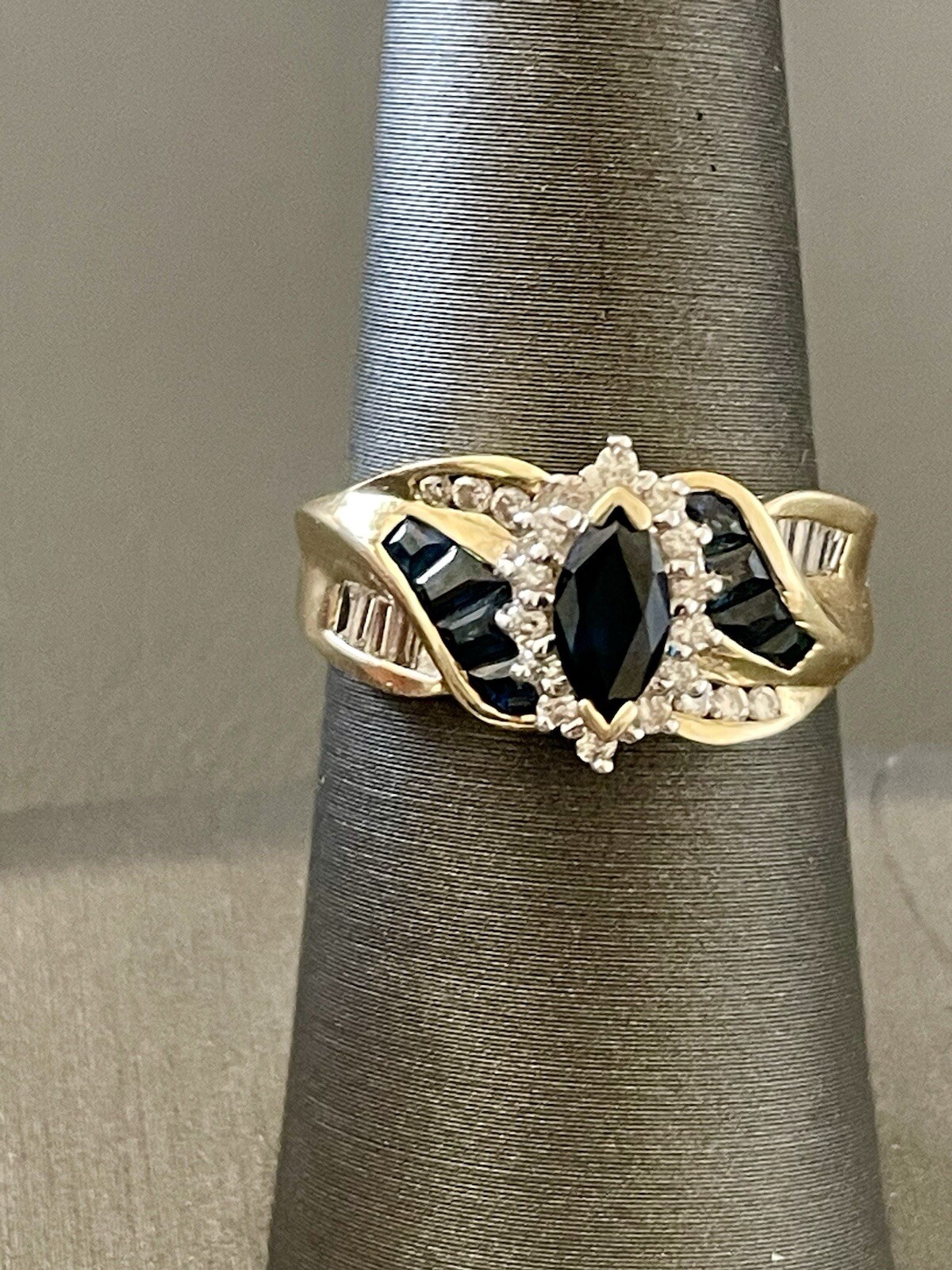 14KT Yellow Gold 1.00CTW Sapphire and 0.30CTW Diamond Ring. Size 7 (S265)