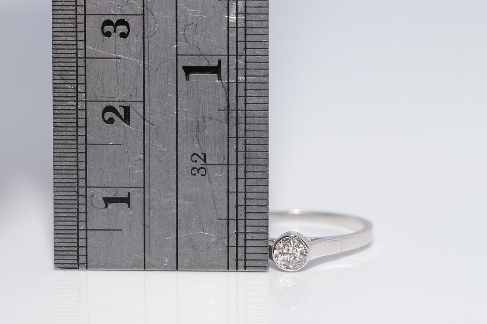 Antique Circa 1920s Art Deco 14k Gold Estate Natural Diamond Solitaire Ring