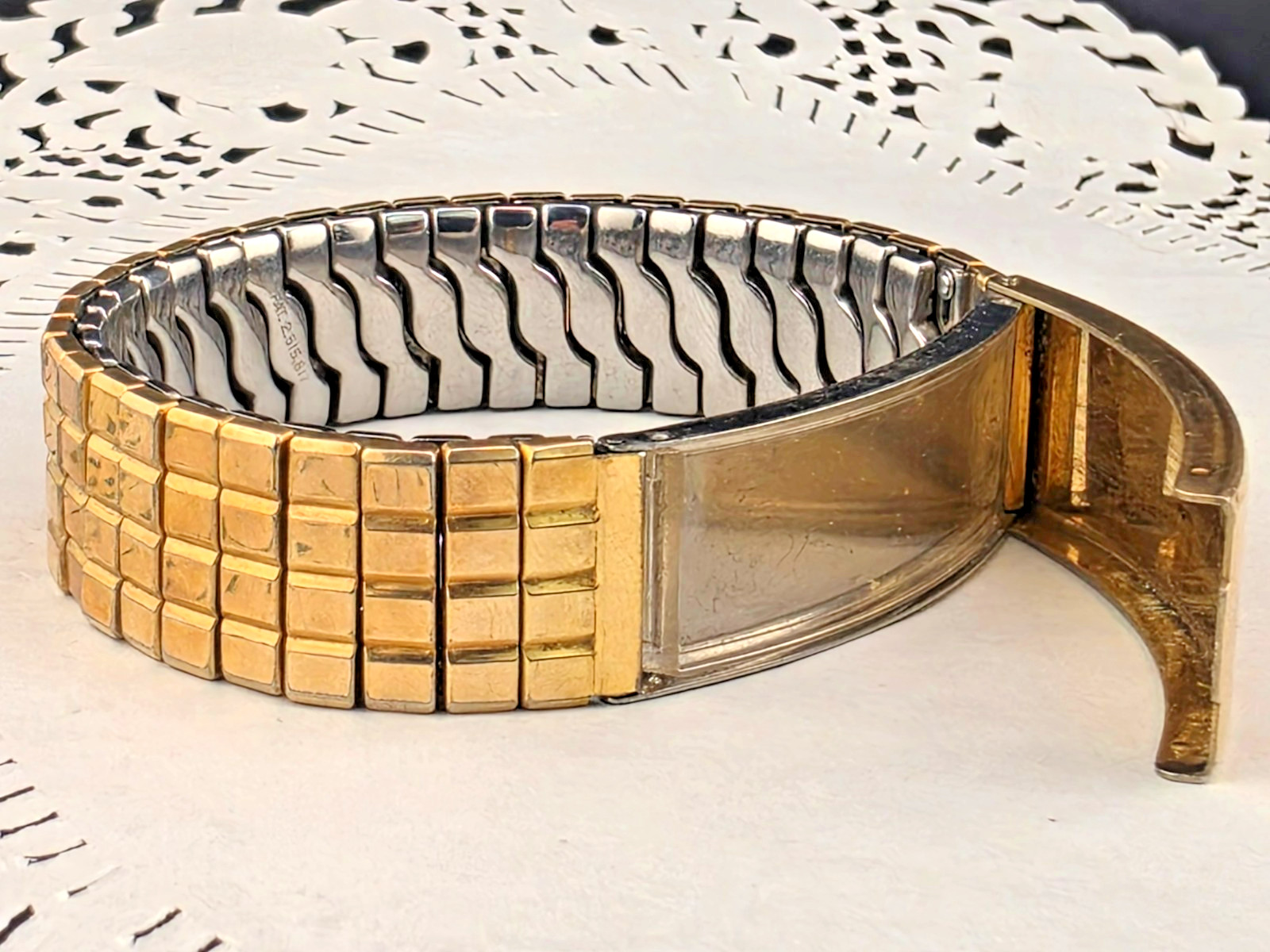 Vintage Gemex USA Gold-Filled Photo Locket Expansion ID Bracelet 7″ No Mono