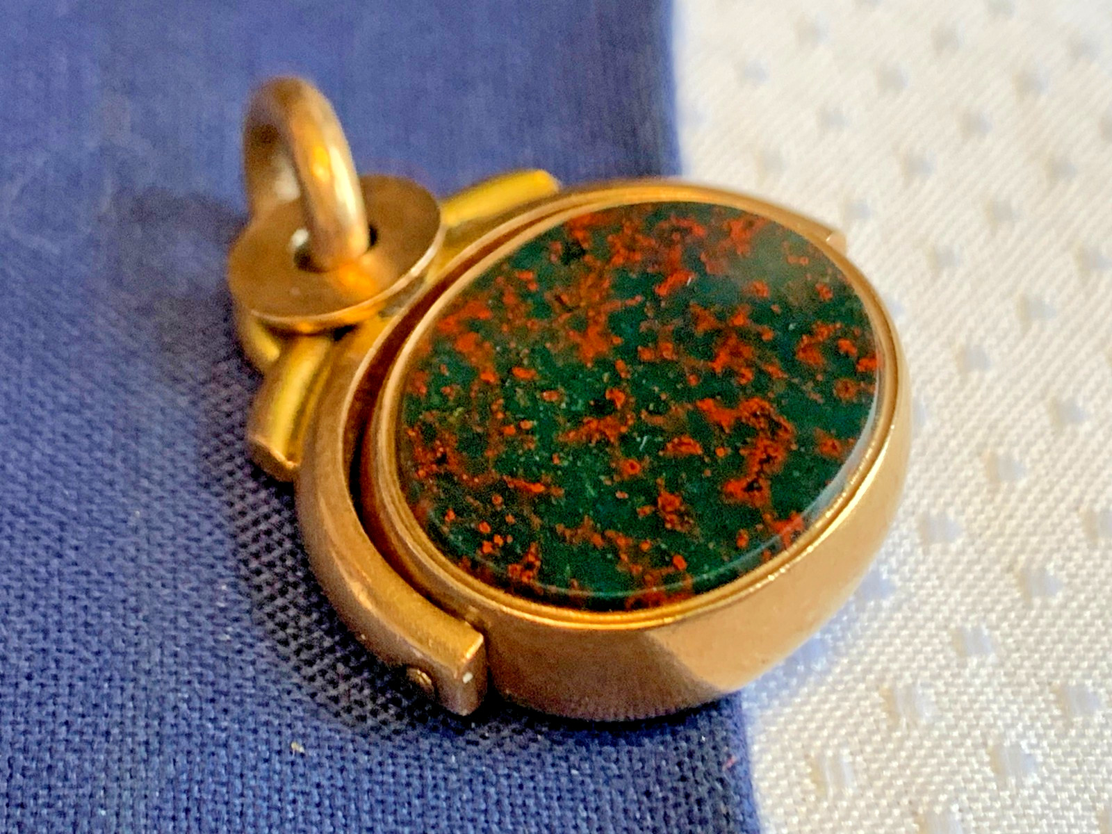 Antiq Yellow Gold Pocket Watch Fob Rotating Pendant Bloodstone Carnelian 10.19g