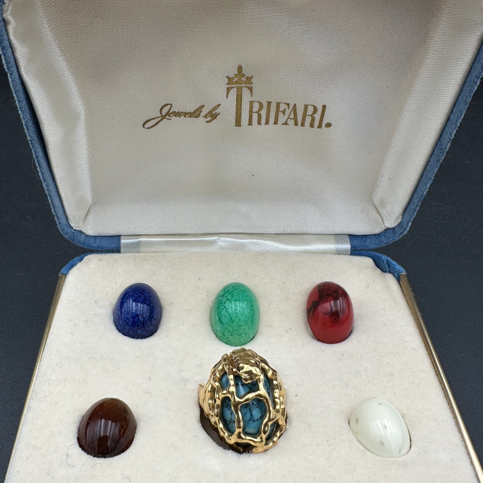 NIB Vintage 1960s CROWN TRIFARI Gold-tone Convertible Interchangeable Ring