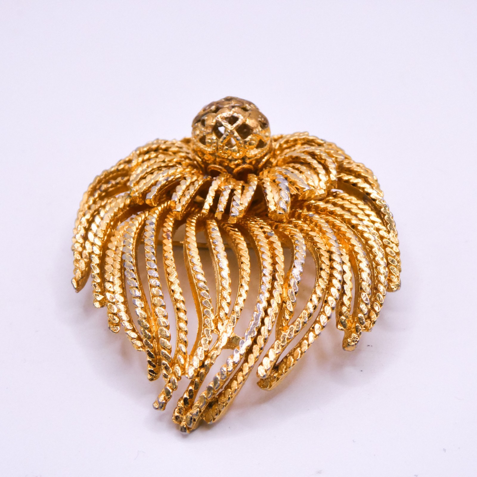 Vintage Fringe Flower Goldtone 2″ Rope Textured Unisex Layered Brooch Pin
