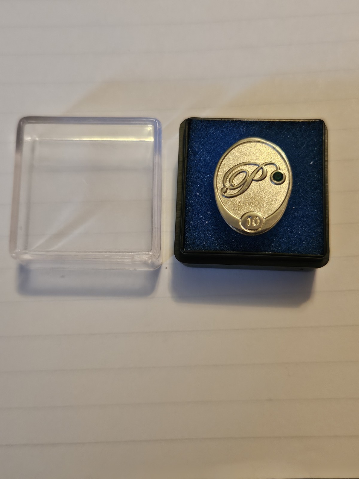 Pendant or pin, Vintage w/ Letter “P” 10 year service . Silver plate Green Stone