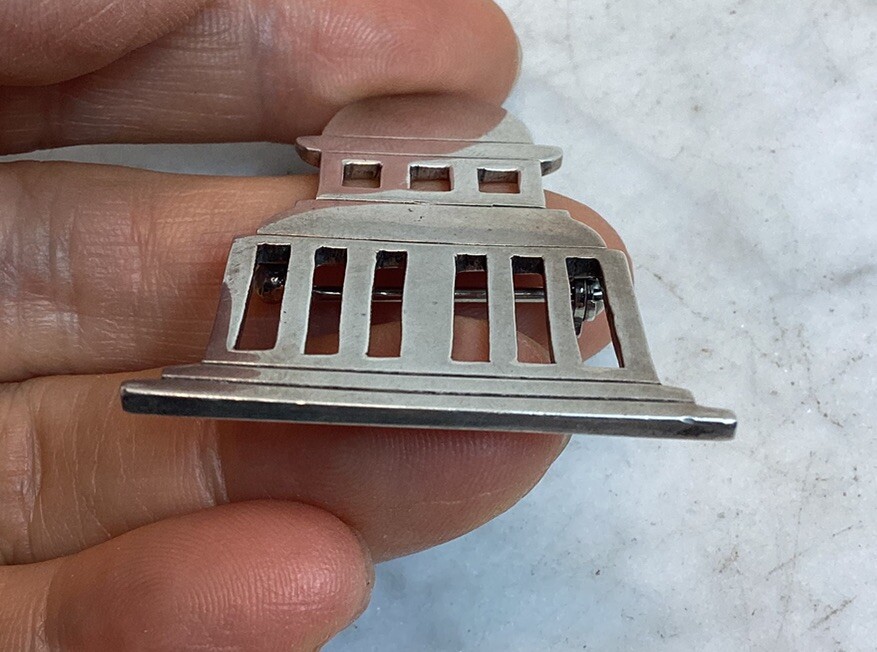 Vintage FORBES Sterling Silver US State Capital Building Pin Brooch Modernist