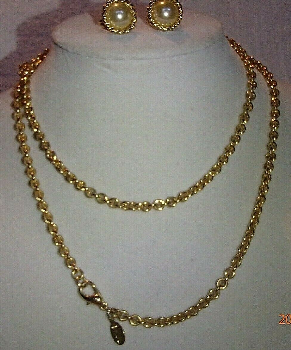 VINTAGE Kenneth Jay Lane signed Designer Chain 28″ Long with Matching Earrings
