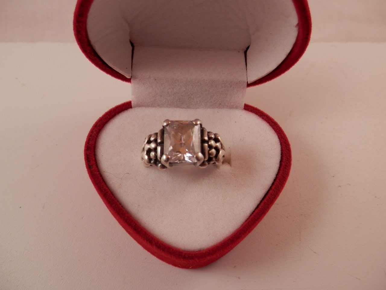 Vintage Clear Topaz Sterling Silver Ring size 6.5 Gorgeous