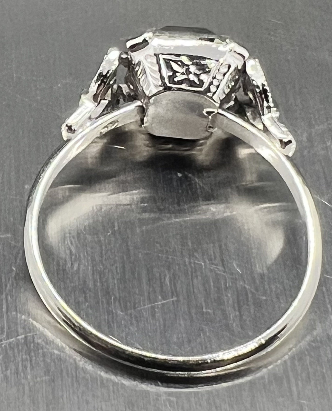 Vintage UNCAS Size 8 Ring Sterling Silver Patent No. 2763140 Smokey Grey Stone