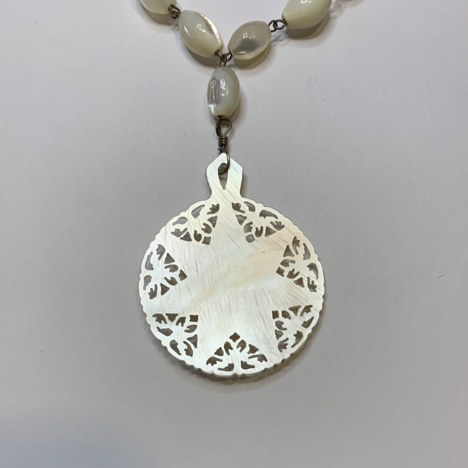 Vintage Mother of Pearl Bead Necklace with Star of Bethlehem MOP Pendant 23”