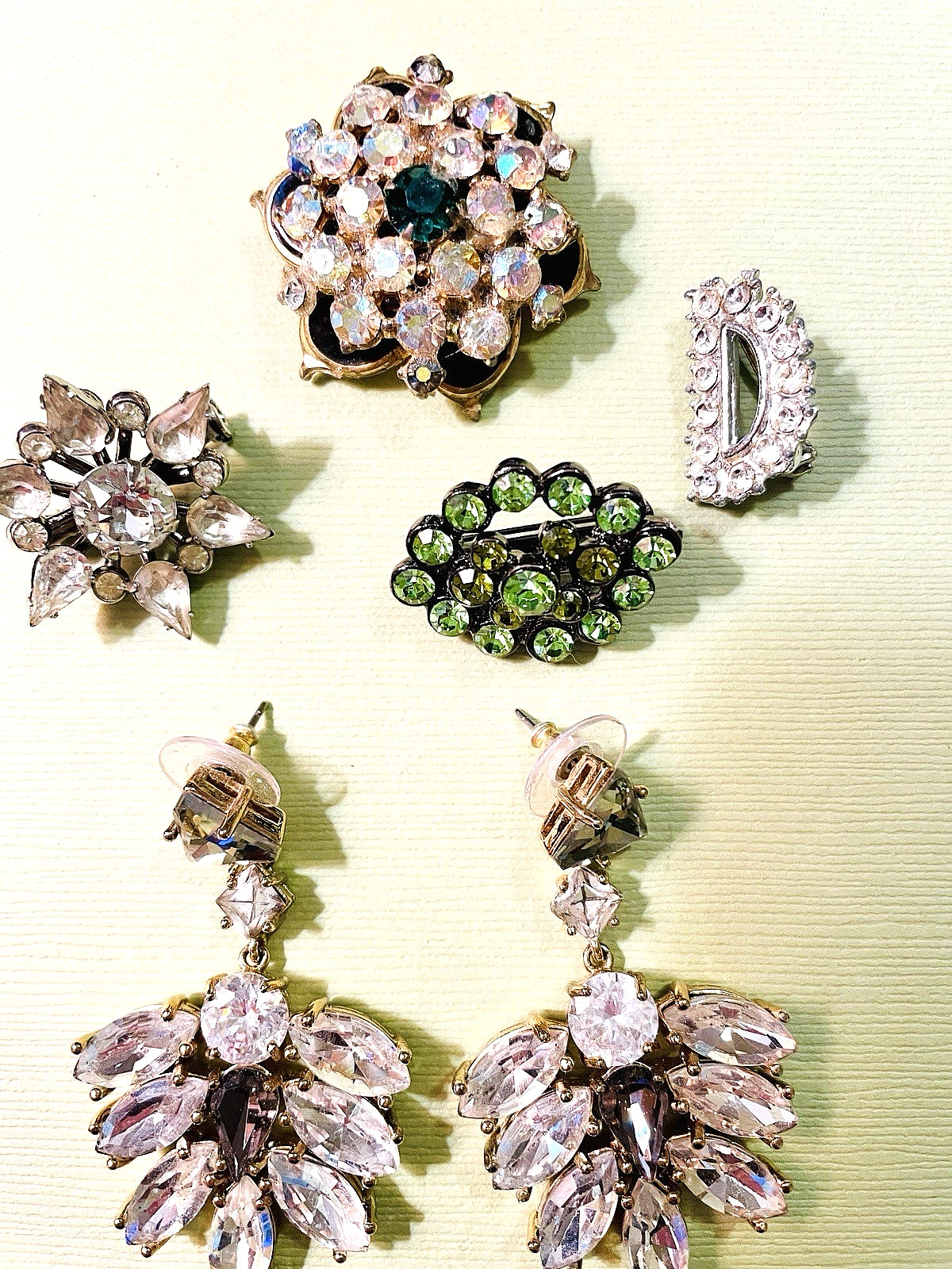 Rhinestone Jewelry Lot Dangle Earrings + 4 Pin Brooch Unsigned & Coro – 5 Piece