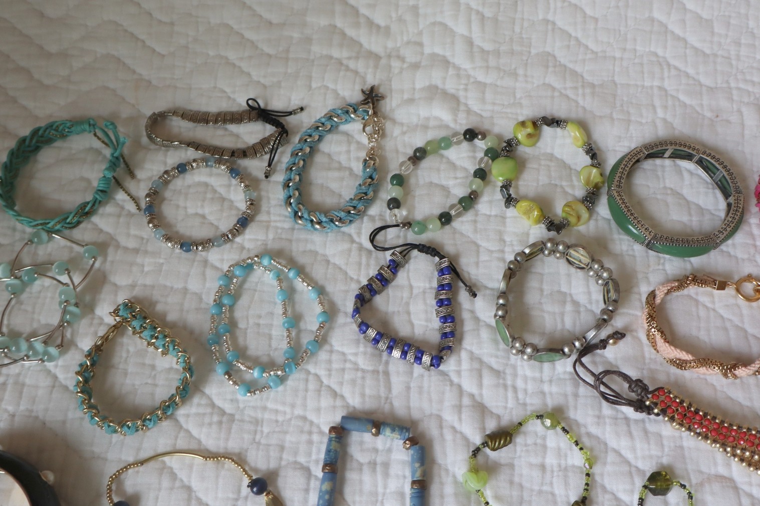 Mix Jewelry BRACELETS 66+ pc Lot, 3 Lbs,wearable, some with semi-precious stones