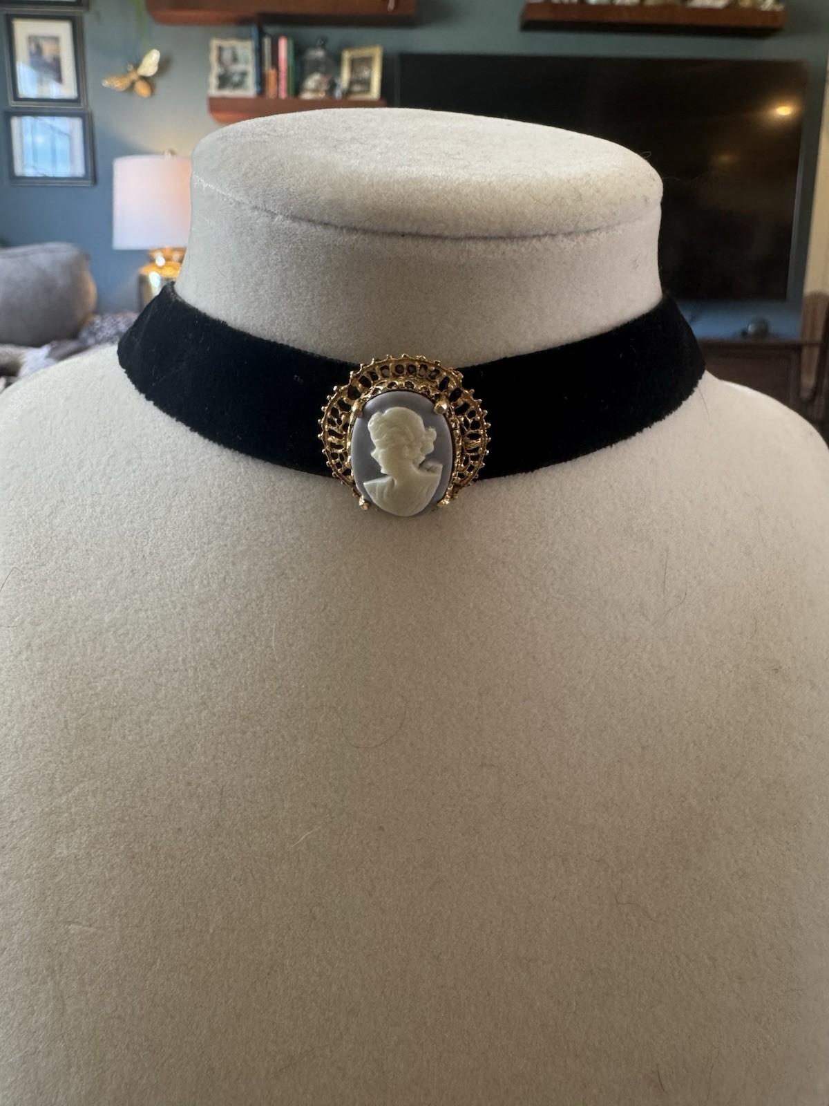 Vintage Cameo Necklace On Velvet Choker