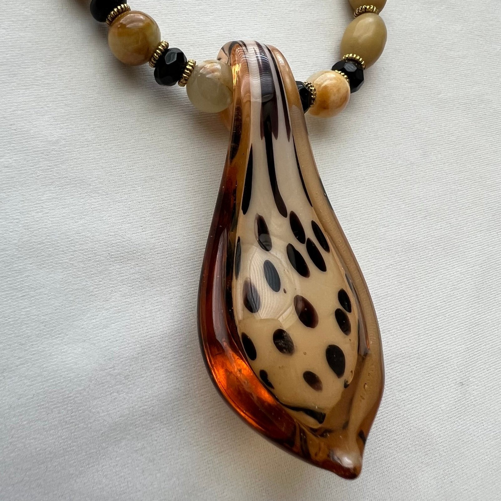 Boho Genuine Yellow Calcite Stone Handblown Art Glass Pendant Gold Tone Necklace