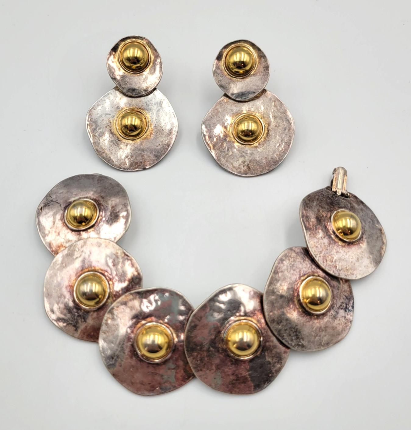 Brutalist Style Jewelry Set Hammered Disc Bracelet Clip on Earrings READ