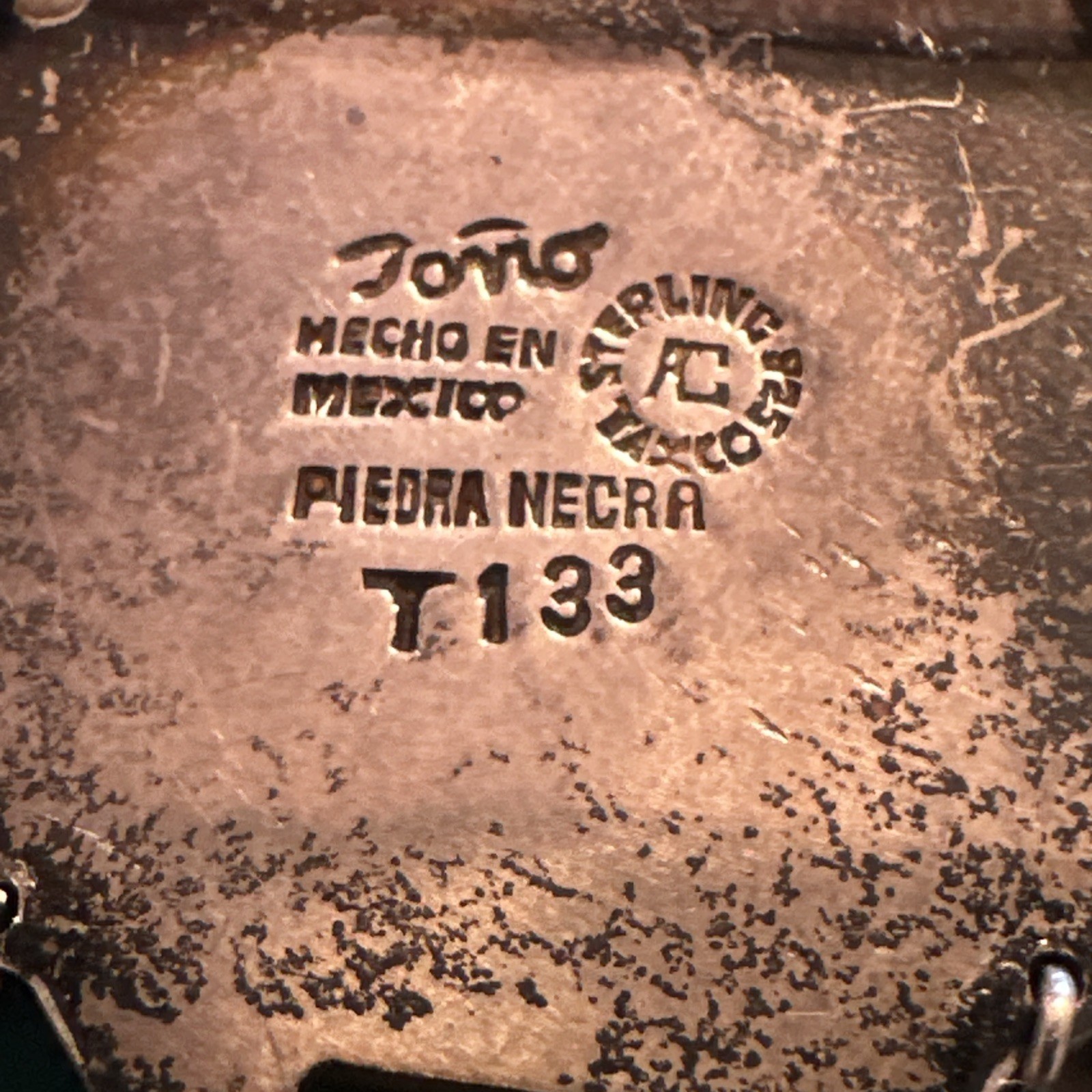 AC TOÑO PIEDRA NEGRA TAXCO T133 Sterling Silver Mix metals Pendant Pin Brooch