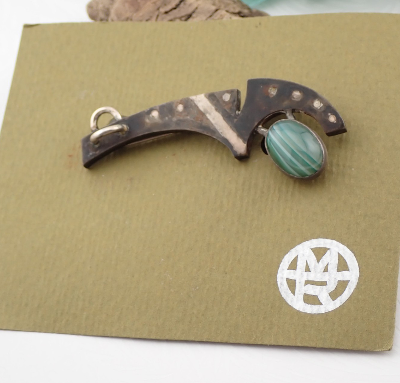 Brutalist Modern Abstract Green Banded Agate Silver Mixed Metal Pin Pendant MR